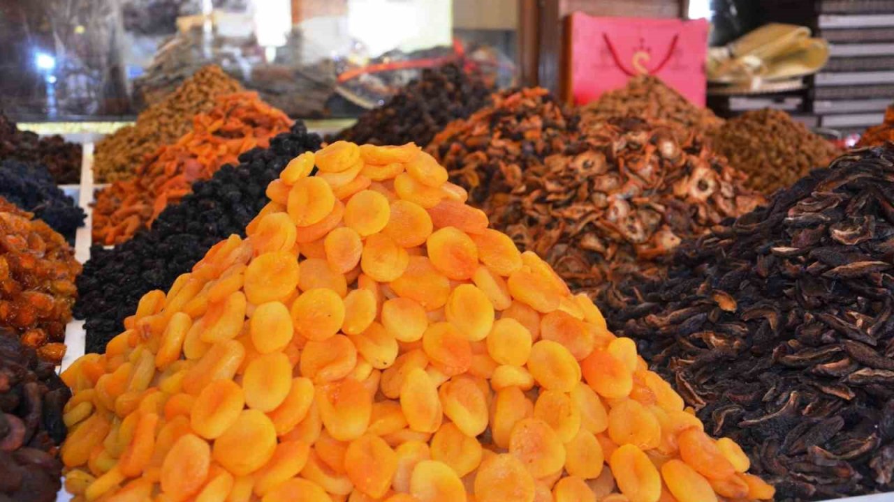 Kuru kayısı ihracatı yüzde 18 geriledi