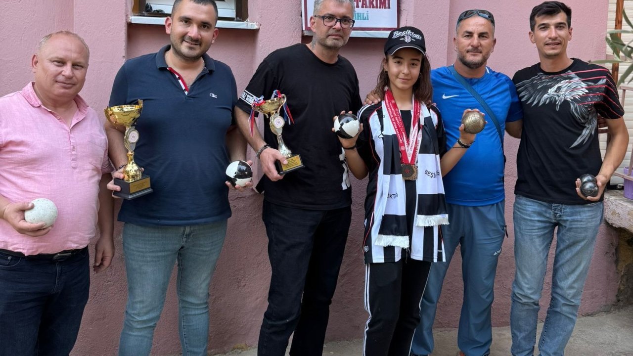 Salihli’de şampiyon öğrenciye Beşiktaş forması jesti