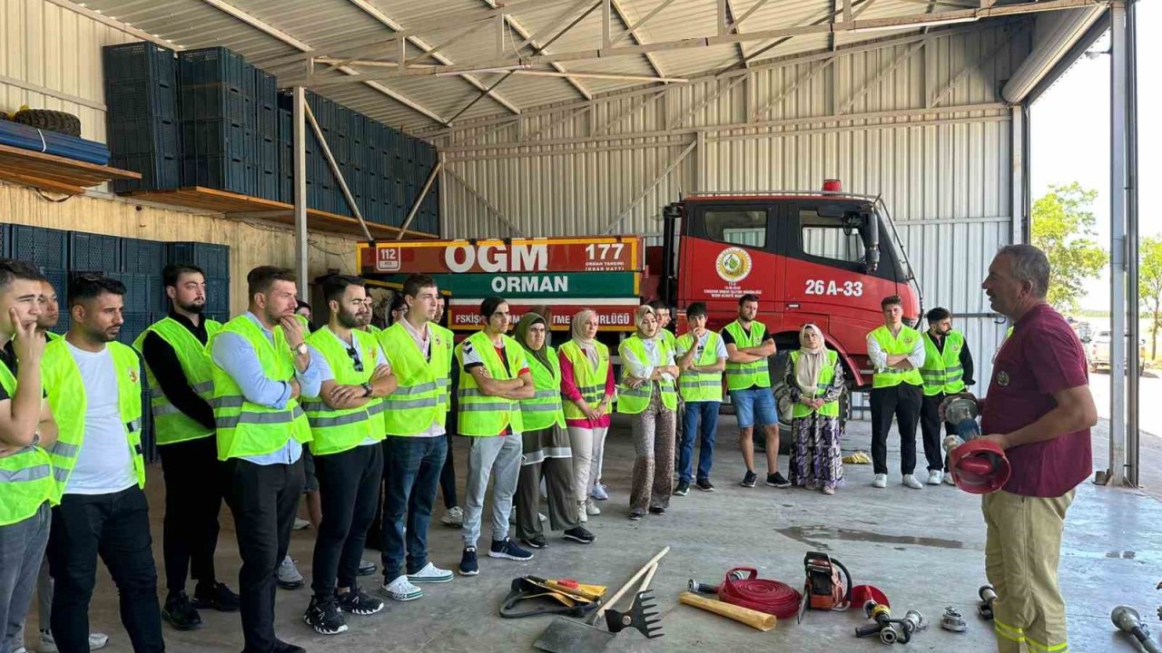 AK Gençlik yangın eğitimi aldı