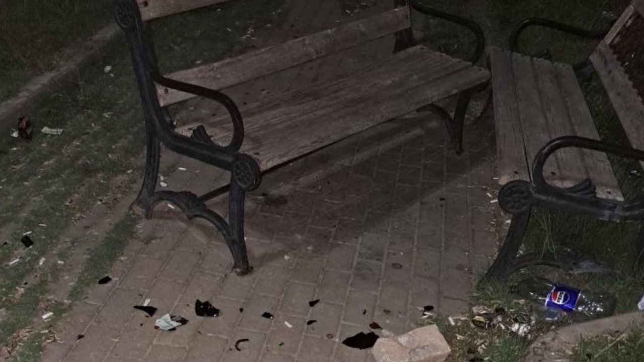 Tavşanlı’da çocuk parkı tehlike saçıyor