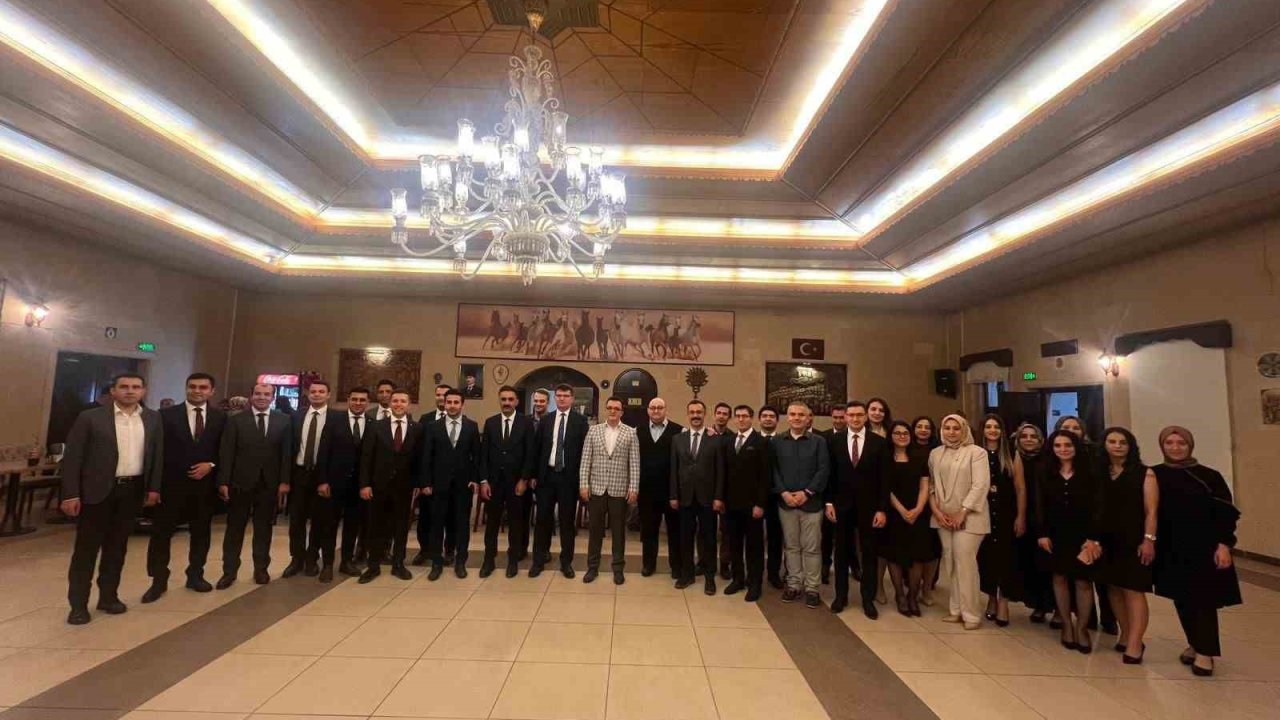 Nevşehir’de hakim ve savcılar veda yemeğinde bir araya geldi