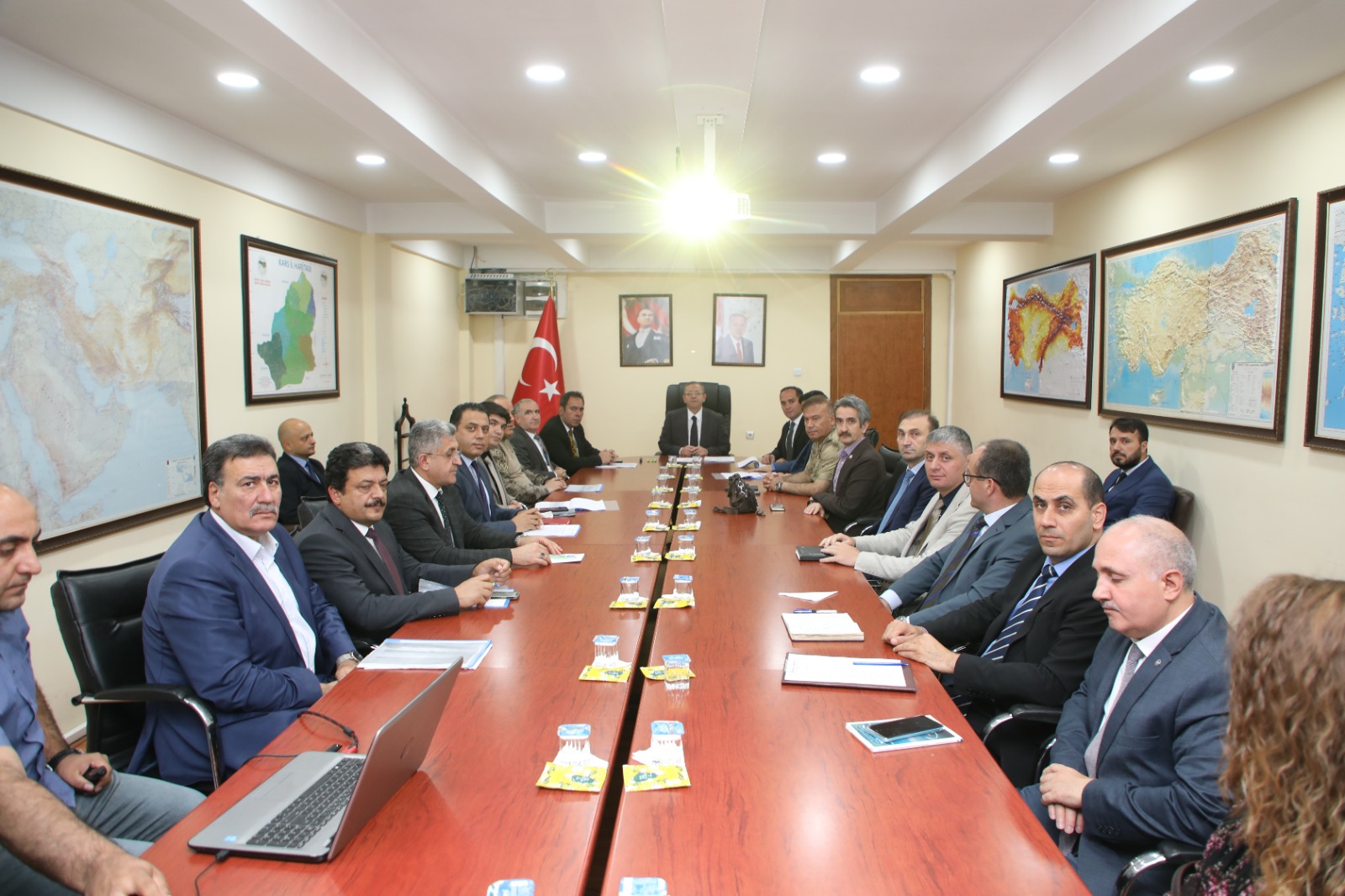 Kars'ta "Bağımlılıkla Mücadele İl Koordinasyon Kurulu Toplantısı"  yapıldı