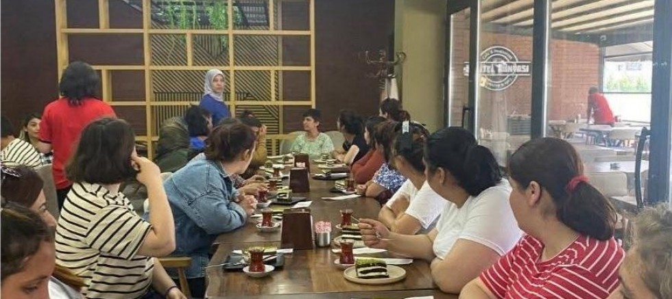 Kars Engelsiz Yaşam Merkezi’nde Dünya Çikolata Günü Etkinliği