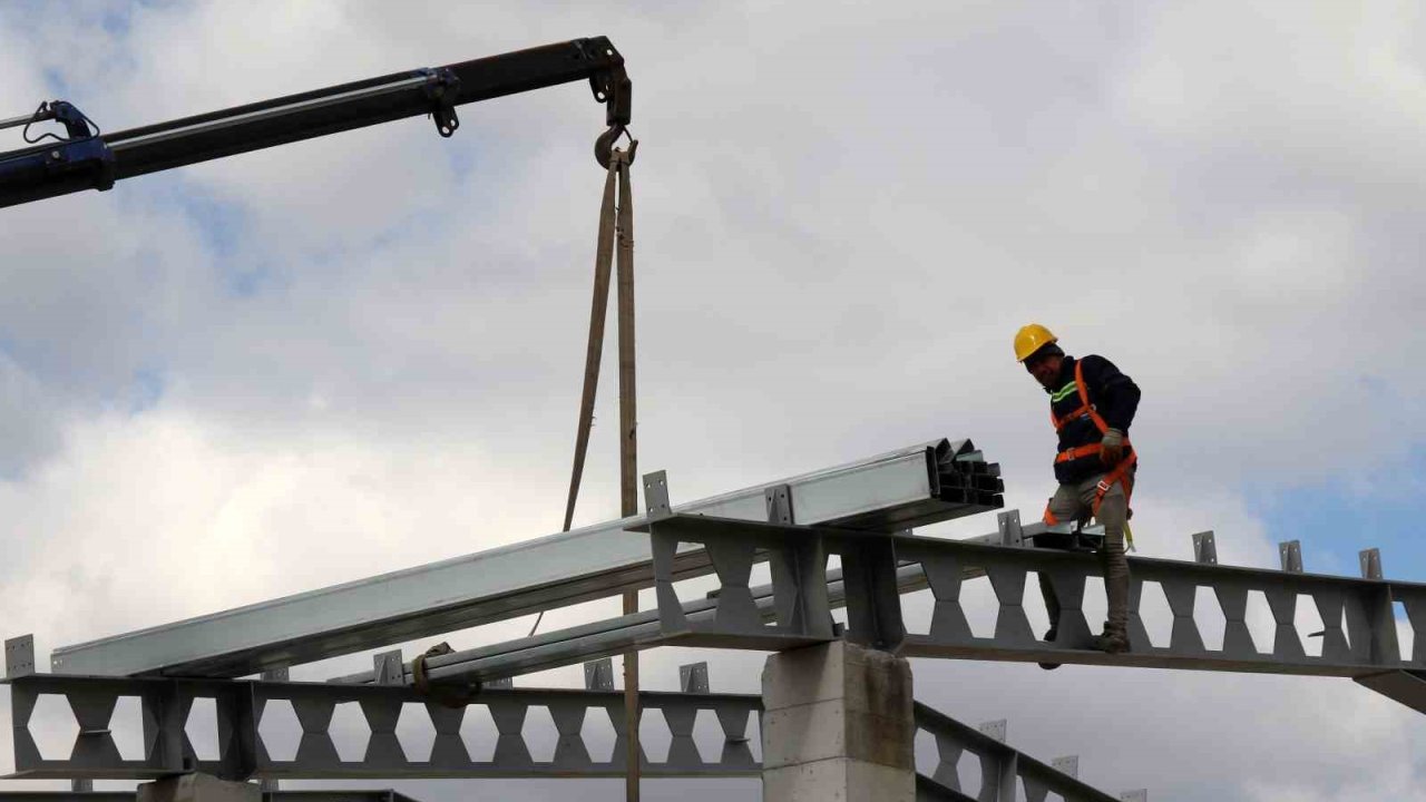 İnşaat maliyet endeksi yıllık yüzde 22,40 arttı