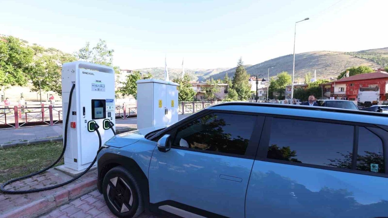 Kayseri Büyükşehir Belediyesi, elektrikli araç şarj istasyonunu 120’ye çıkaracak