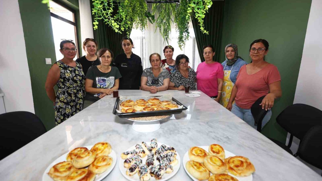 Kadın Yaşam Merkezleri’nde pasta yapım kursu