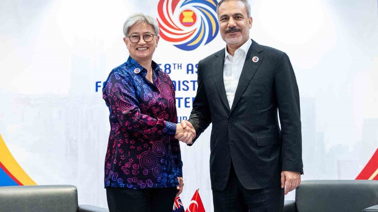 Bakan Fidan, Malezya’da Avustralyalı mevkidaşı Wong ile görüştü