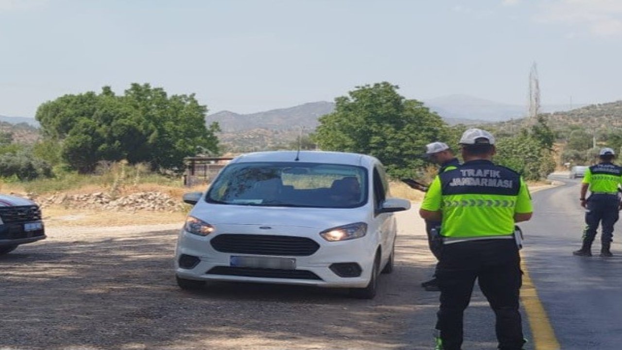 Aydın’da jandarma ekiplerinden ’huzur ve güven’ uygulaması