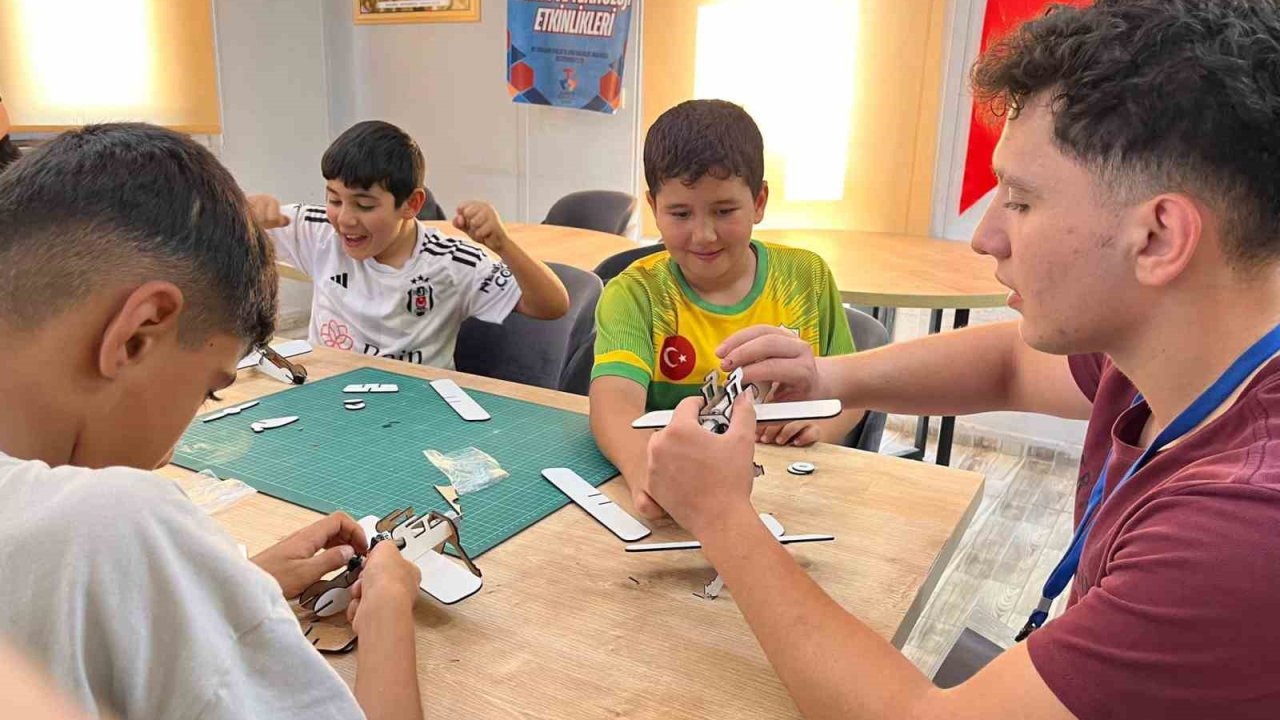 Konteyner kentlerde ’Bilim ve Teknoloji Etkinlikleri’ projesi tamamlandı