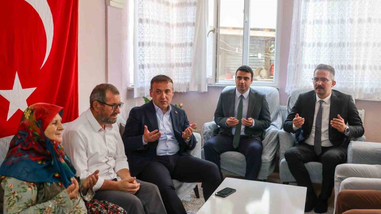 Vali Sözer şehit Osman Er’in ailesini ziyaret etti