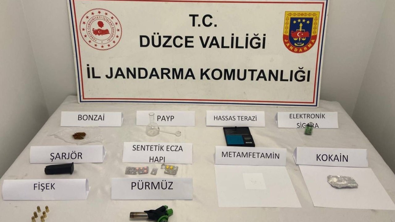 Uyuşturucu satıcısı tutuklandı