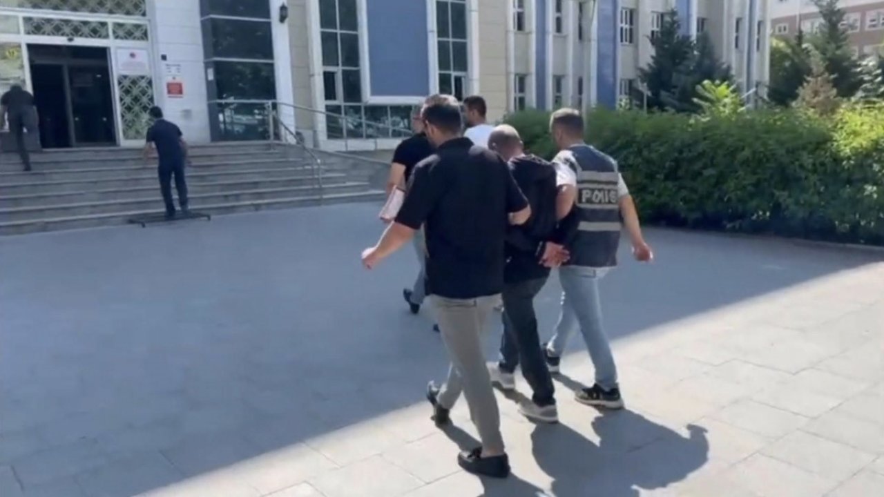 Komşusunu öldüren zanlı tutuklandı