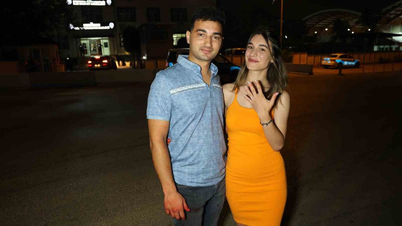 Adanalı gencin evlilik teklifi, şehri karıştırdı: En mutlu günleri karakolda bitti