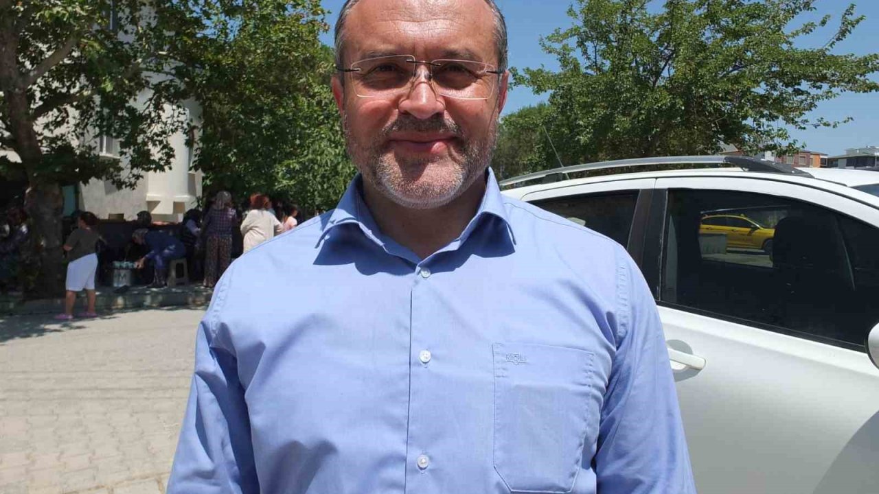 Balıkesir’de geleneksel aşure hayrı ilgi gördü