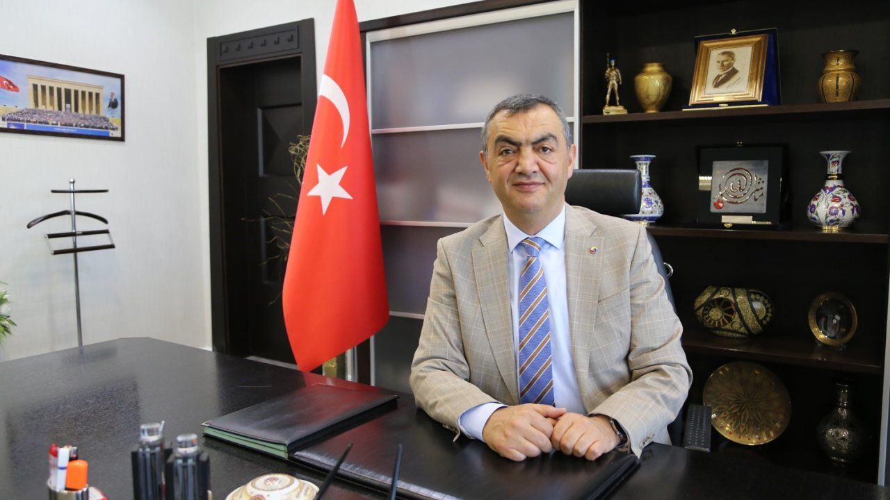 Başkan Büyüksimitci: "Türkiye Cumhuriyeti tüm egemenlik yetkisini milletimizden almaktadır"