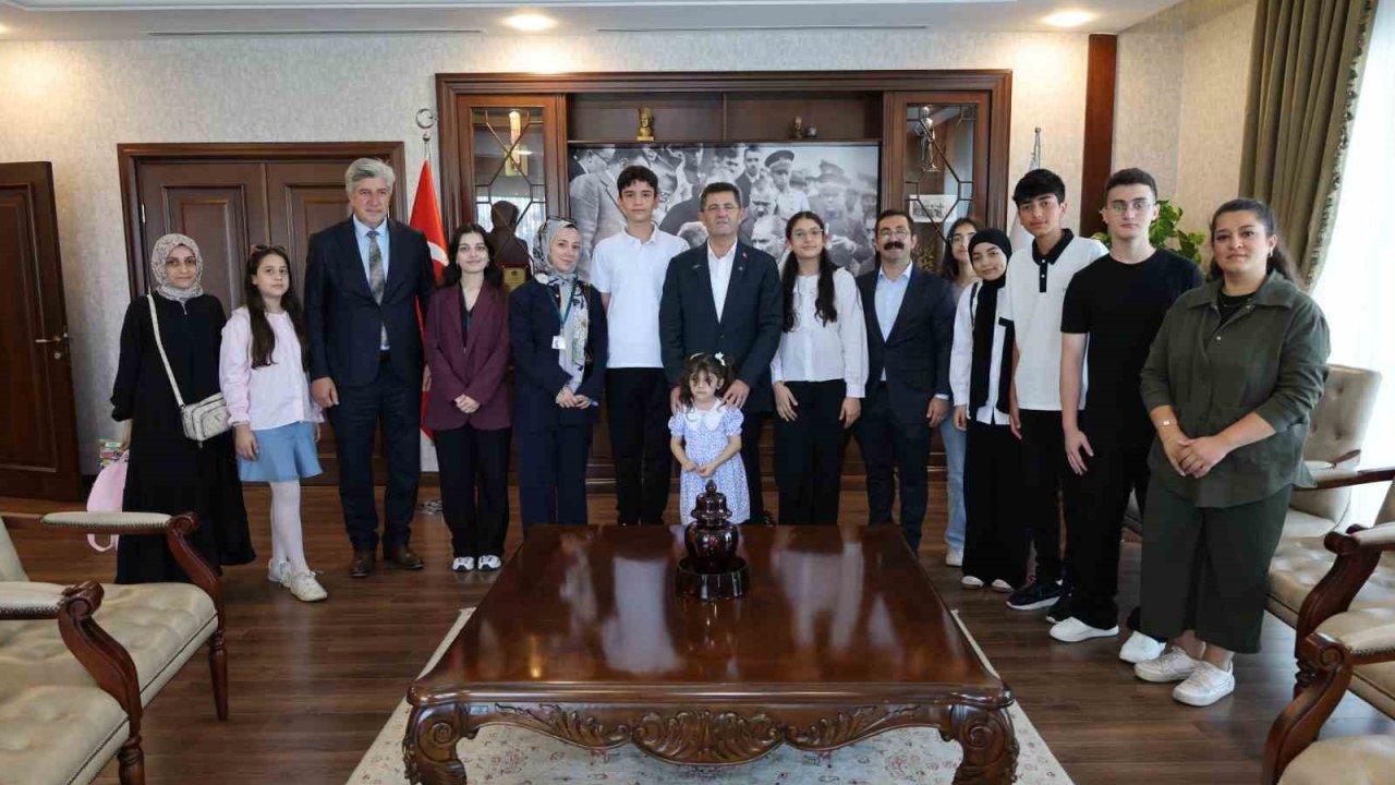 Çekmeköy Belediyesi’nin LGS kurslarında yüzde 97 başarı