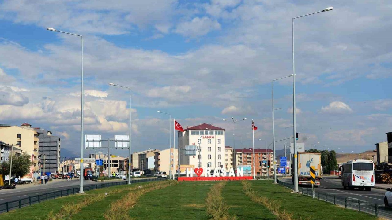 Horasan’da  3.2  büyüklüğünde deprem