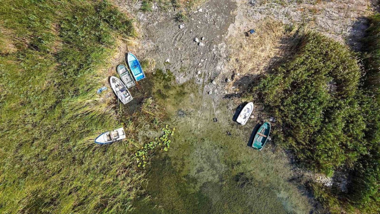 Sapanca Gölü’nde son 2 yılda 60 milyon metreküp su kaybı: Ekipler çağrıda bulundu