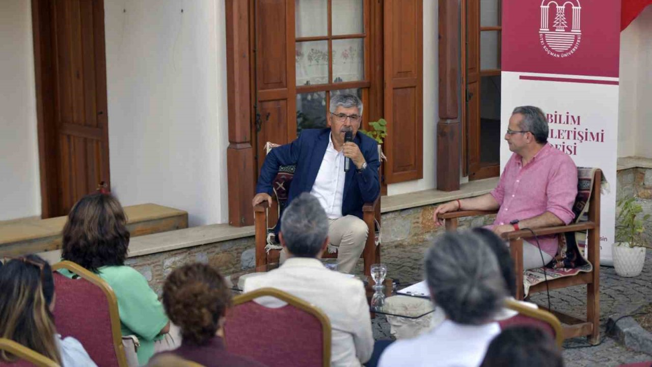 Bilim Kafe’de tarih konuşuldu