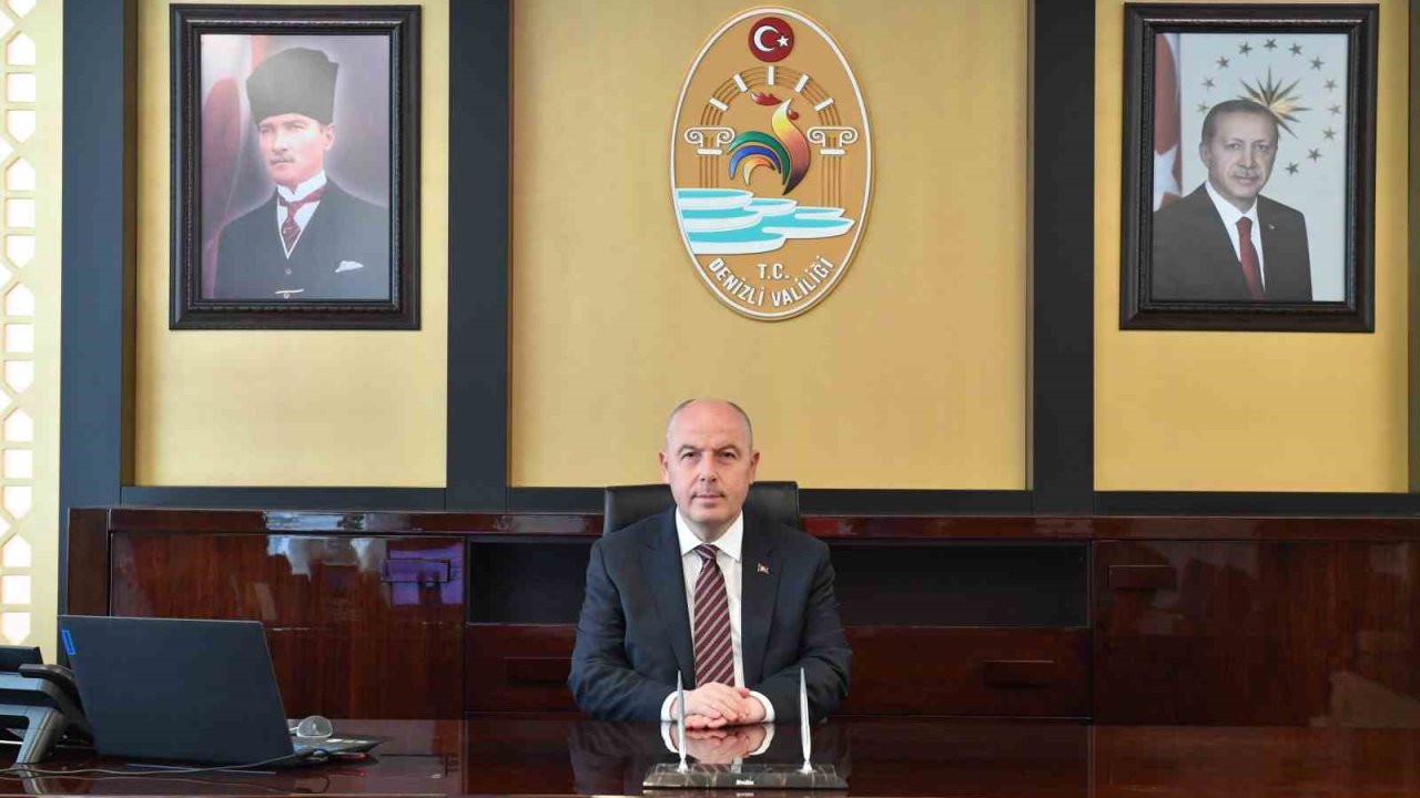 Vali Coşkun; "15 Temmuz, milletin kahramanlığıyla kazanılmış şanlı bir demokrasi zaferidir"