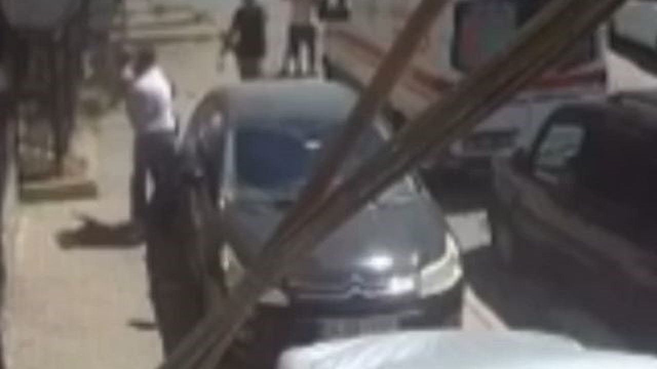 Esenyurt’ta iki ailenin gürültü kavgasında ortalık karıştı