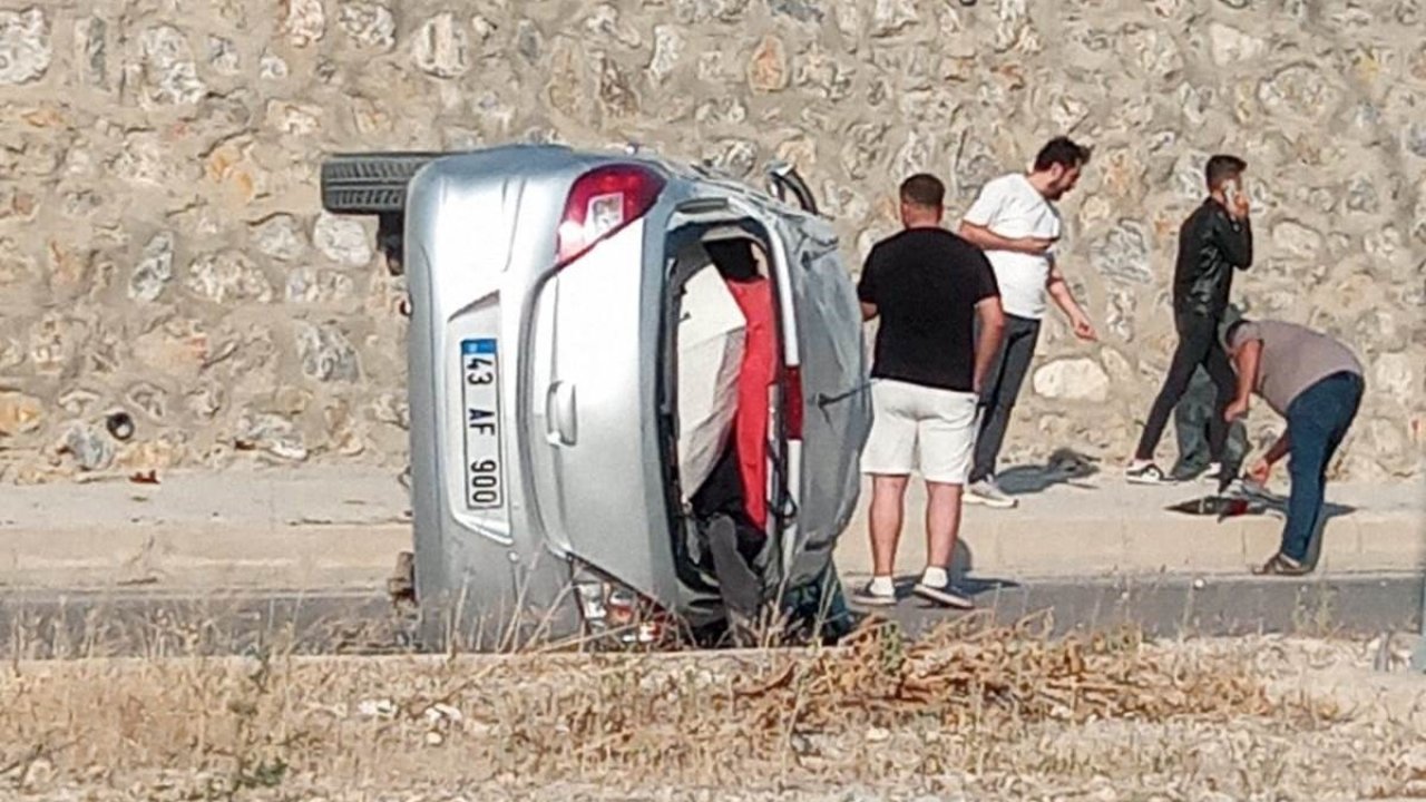 Kütahya’da takla atan aracın sürücüsü yaralandı