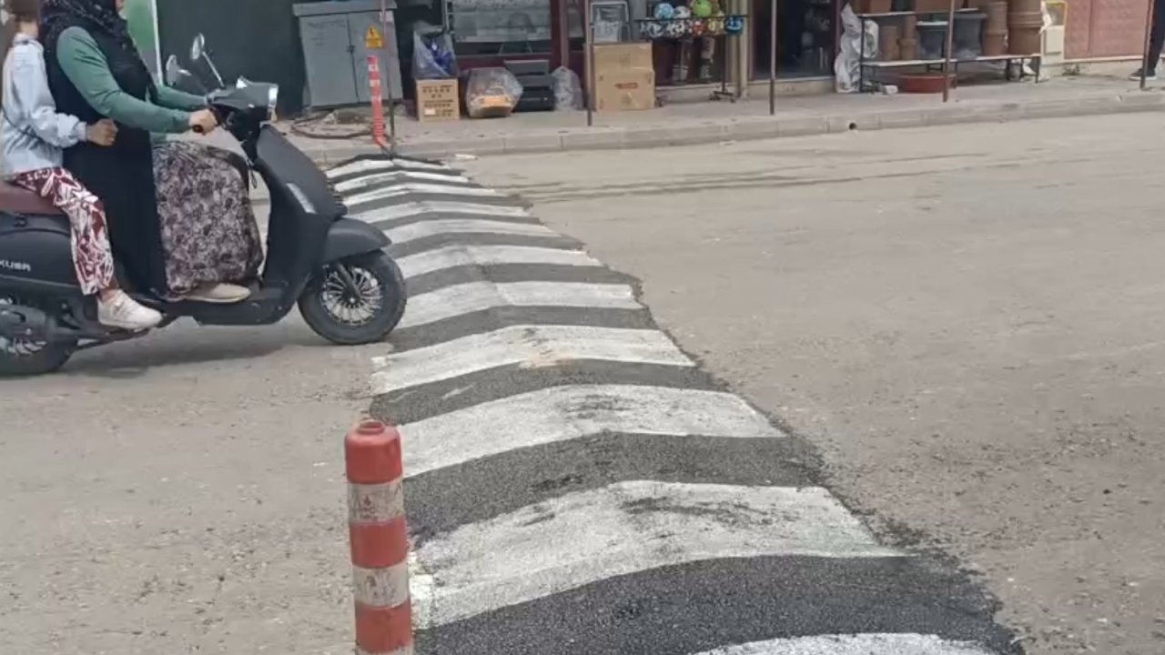 Elektrik hattı korunsun diye yapılan kasis, motosikletliyi hastanelik etti