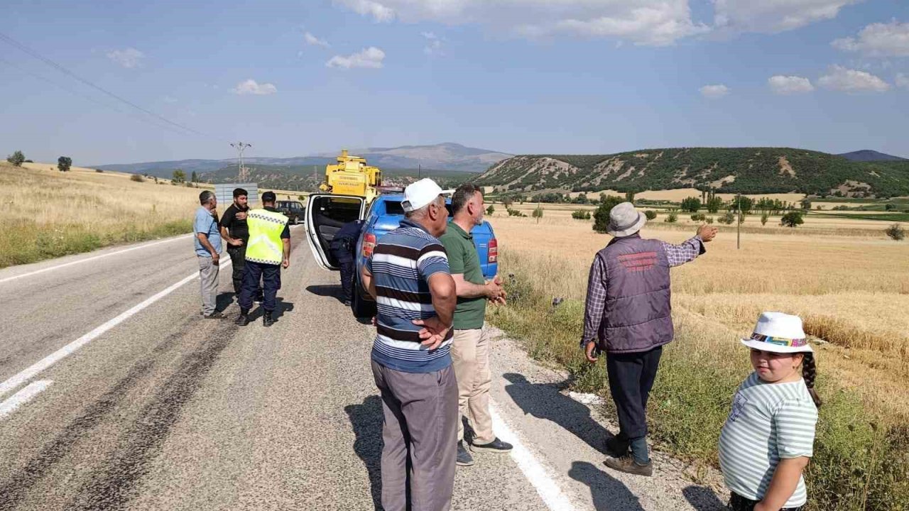 Derbent’te biçerdöver yangını, Beyşehir’de biçerdöver tablası kazası