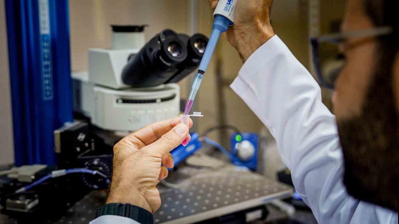 Anadolu Üniversitesi’nden ilaç ve bilimsel inovasyona güçlü dokunuş