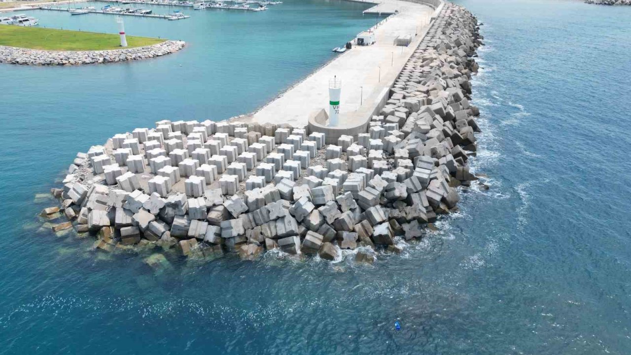 Gazipaşa’da  9 yaşındaki çocukta deniz kaynaklı enfeksiyon şüphesi