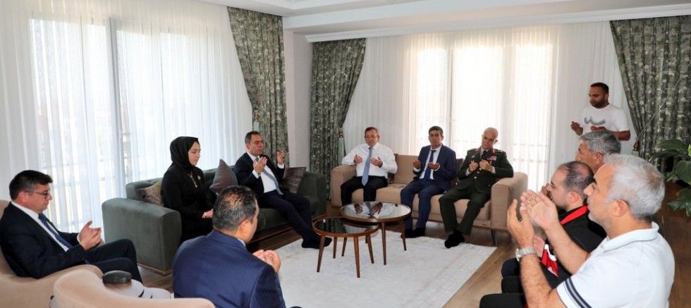 Vali Ziya Polat’tan 15 Temmuz Gazisi Fazıl Boztaş’a Ziyaret