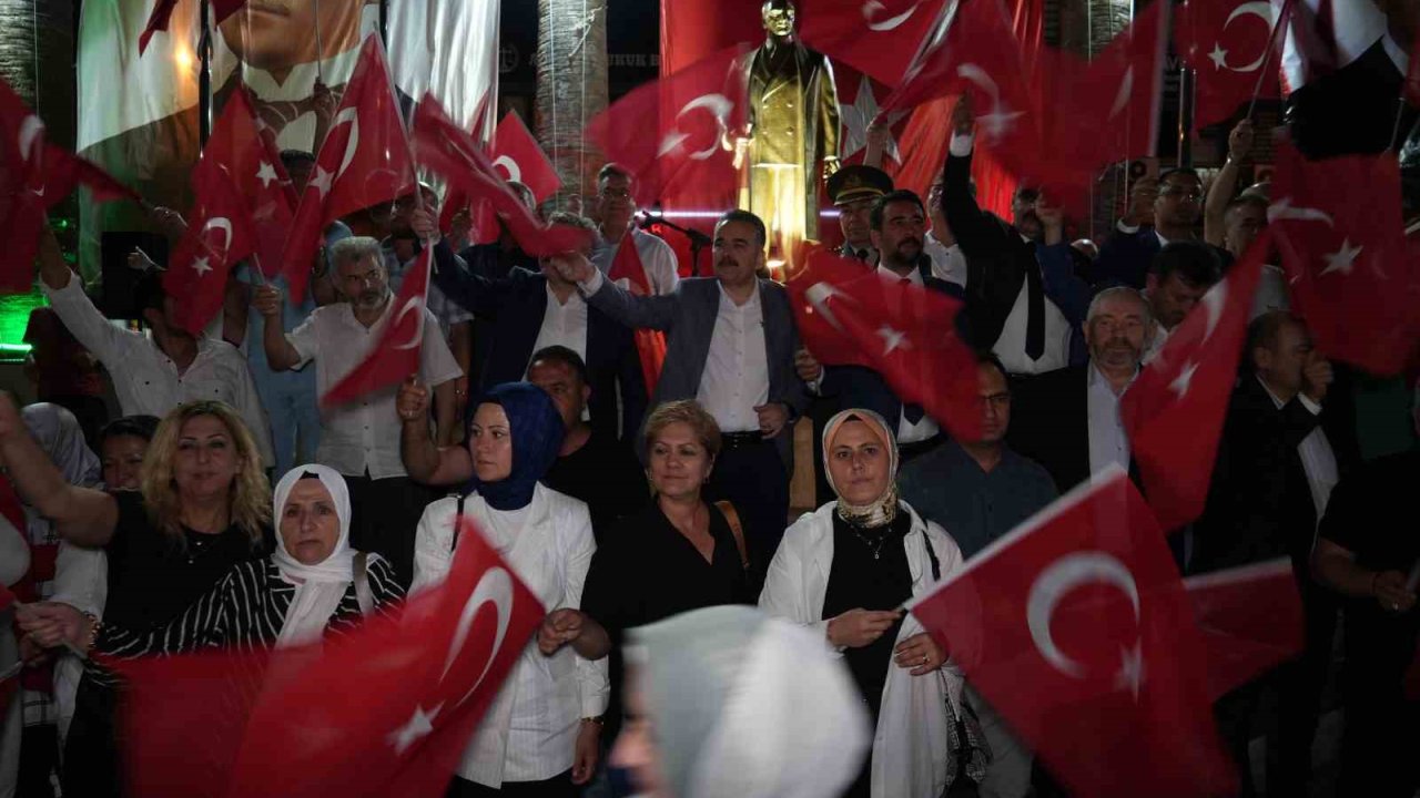 15 Temmuz’da Edremit’te birlik ve beraberlik mesajı