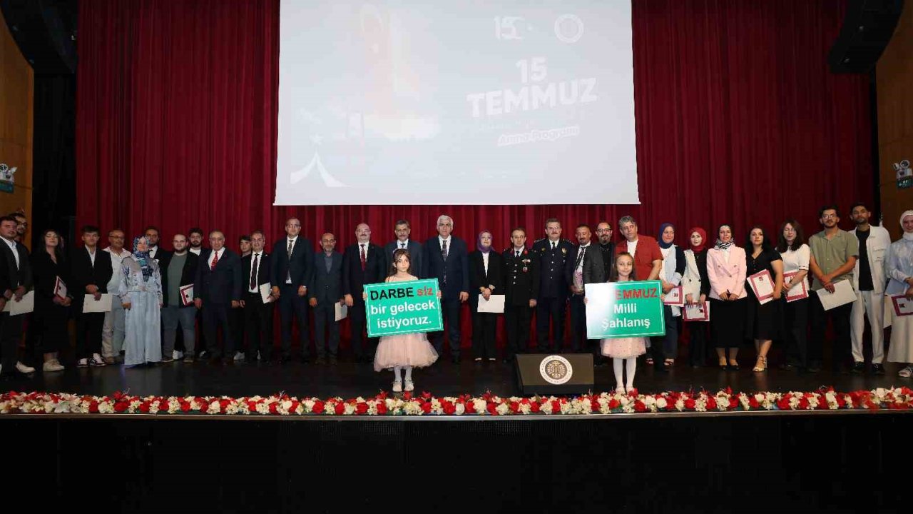 15 Temmuz Demokrasi ve Milli Birlik Günü, düzenlenen etkinliklerle kutlandı