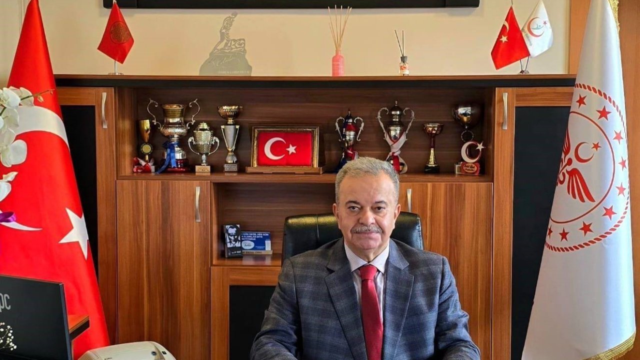 Balıkesir Devlet Hastanesi Başhekimi Opr. Dr. Erdal Ünal görevine devam ediyor