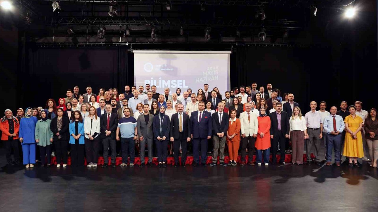 Atatürk Üniversitesi’nde bilimsel teşvik töreni düzenlendi