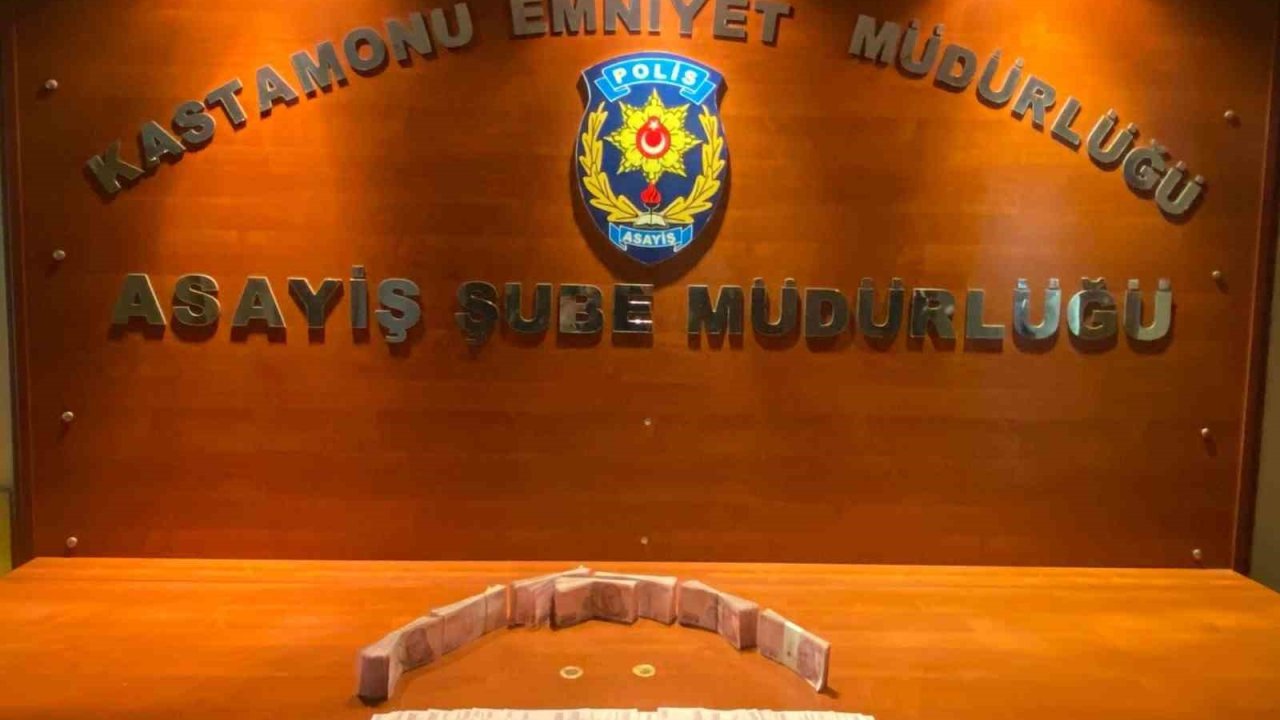 Karabük’te dolandırdı, Kastamonu’da paraları yurtdışına göndermeye çalışırken yakalandı
