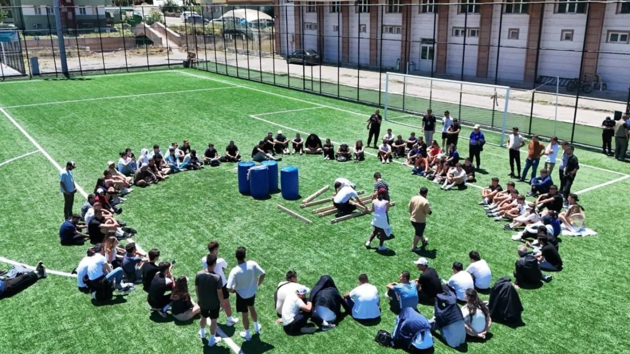 Şampiyon takımdan ziyaret