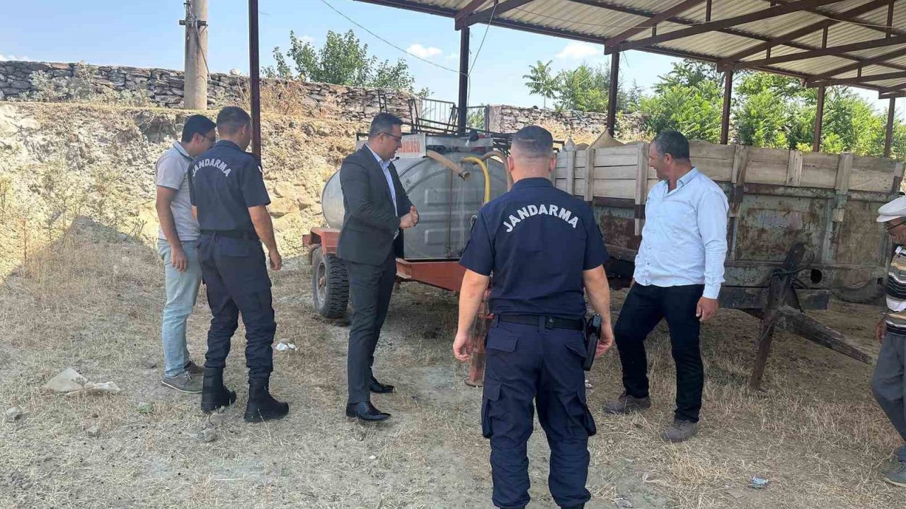 Kaymakam Dalak, orman yangınlarıyla mücadele kapsamında köylülerle buluşuyor