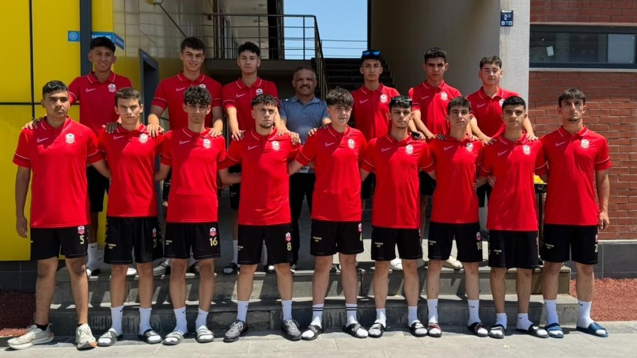 AKİB Başkanı Hızar’dan vefa örneği