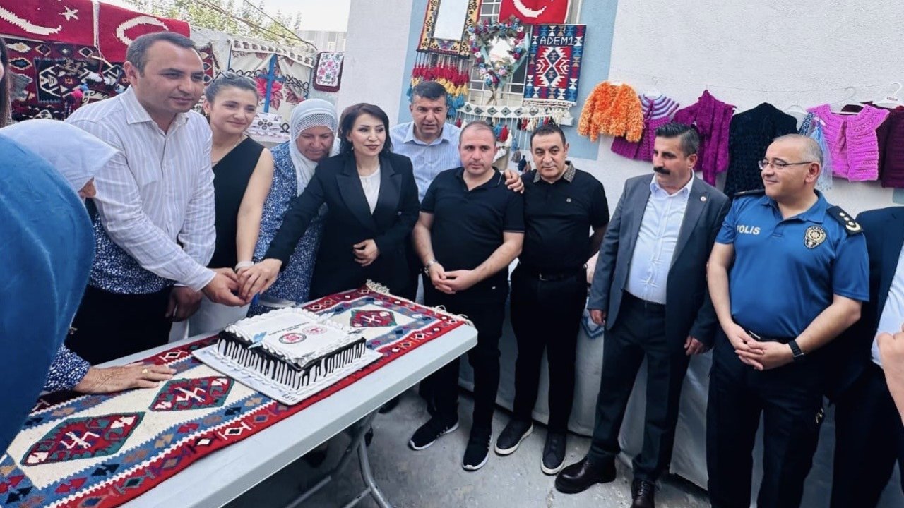 Silopi ADEM1’de yılsonu sergisi açıldı