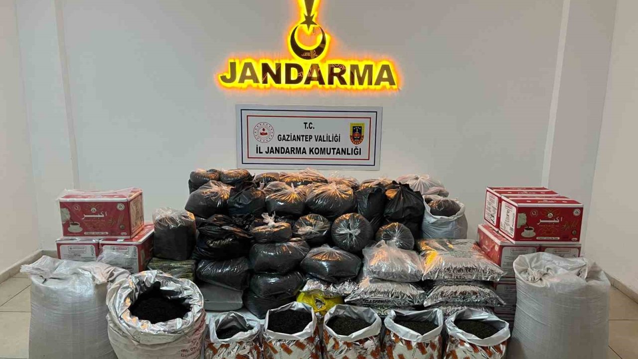Gaziantep’te 300 kilo kaçak çay ele geçirildi
