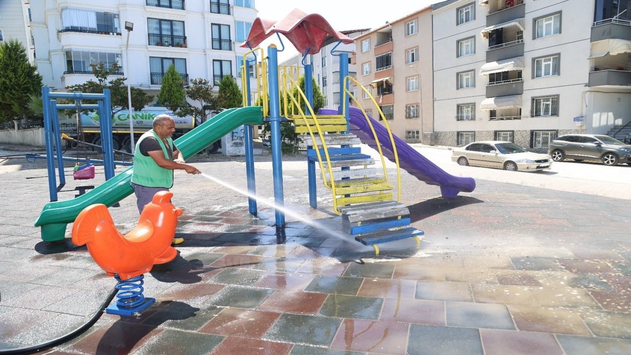 Canik’te bakımlı ve temiz parklar