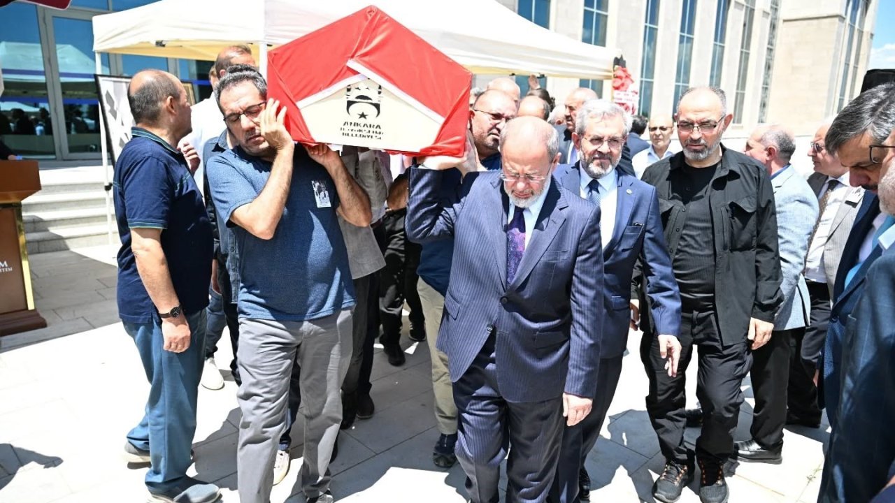 ETÜ’de Yaylalı için tören