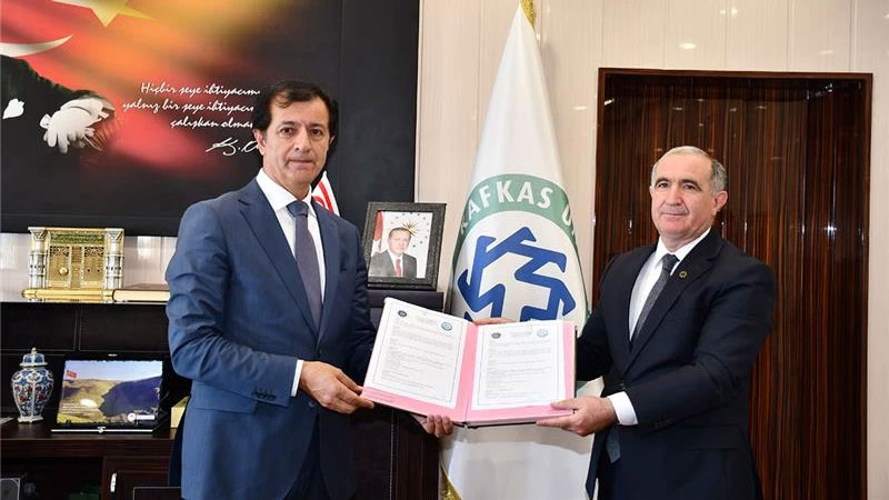 ARÜ ve KAÜ Arasında Akademik İş Birliği Protokolü