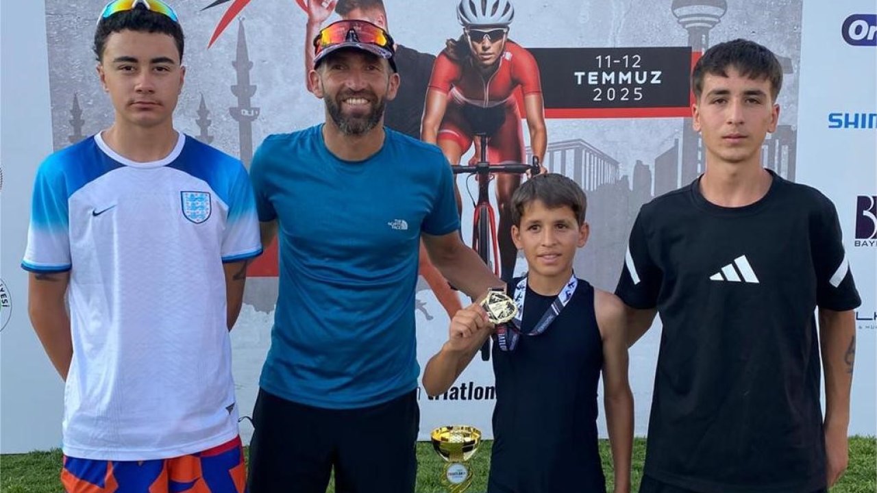 Elazığlı sporculardan Türkiye şampiyonasında çifte şampiyonluk