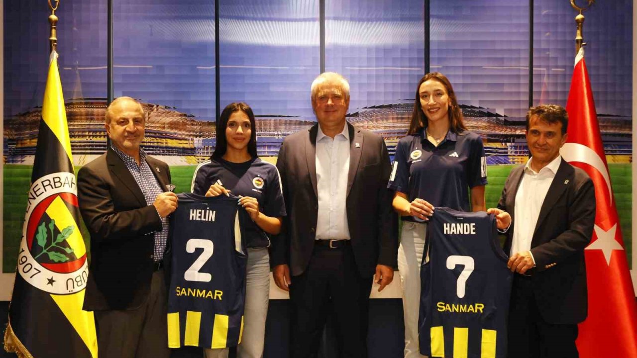 Fenerbahçe’de Hande Baladın ve Helin Kayıkçı sözleşme imzaladı