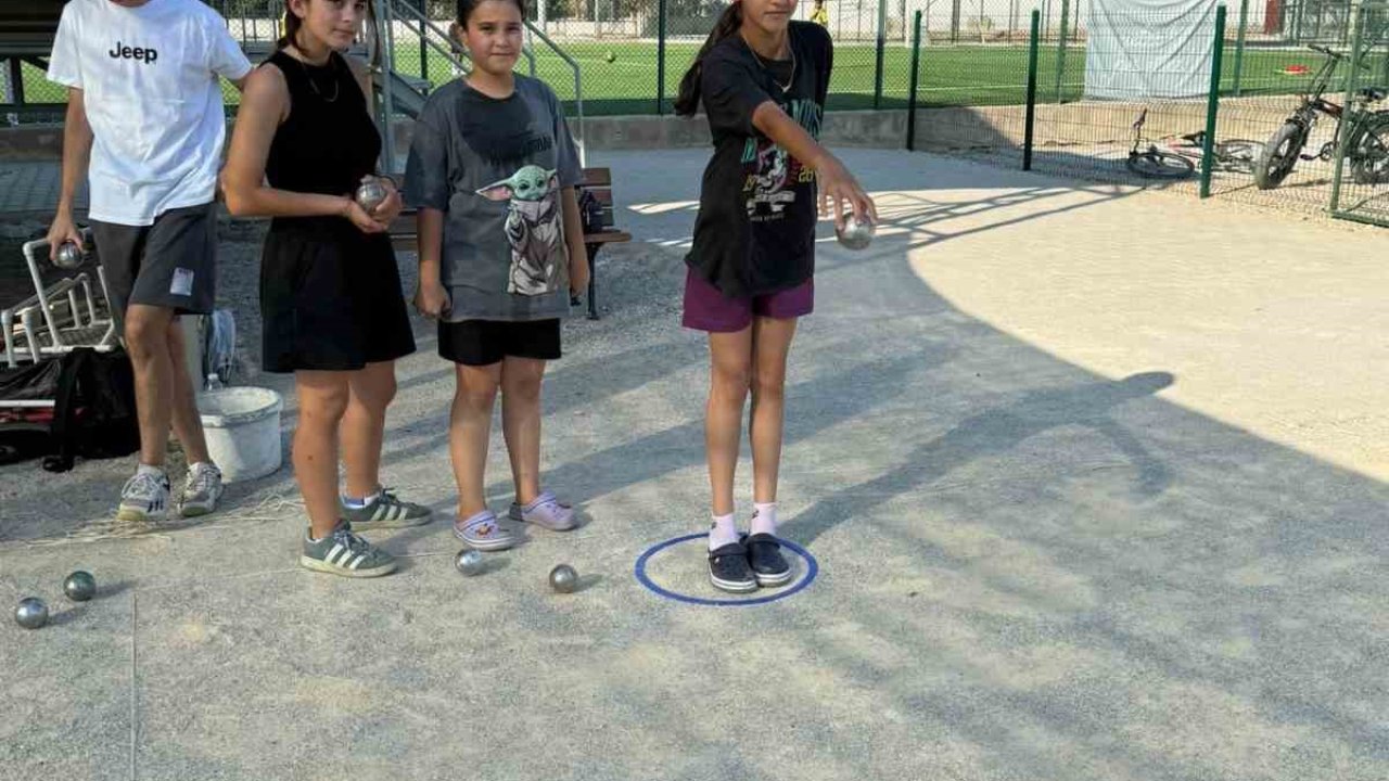 Ula’da minikler bocce ile tanıştı