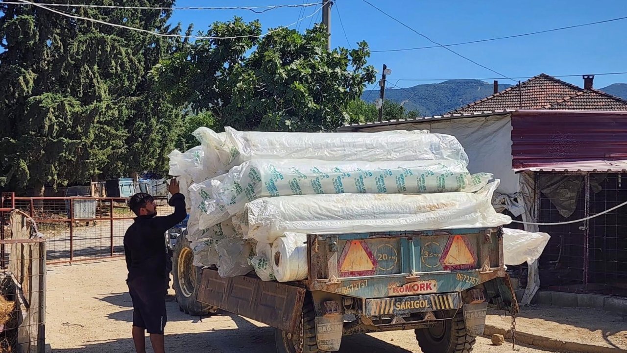 Sarıgöl Ovası’nda örtü seferberliği