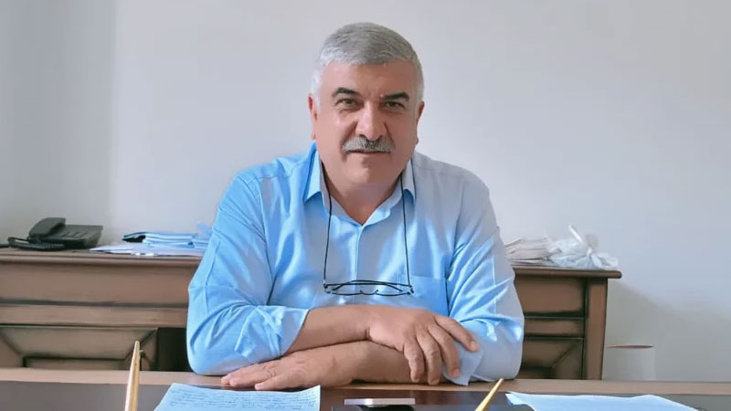 CHP Kars Merkez İlçe Başkanı Kanbay, görevinden istifa etti.