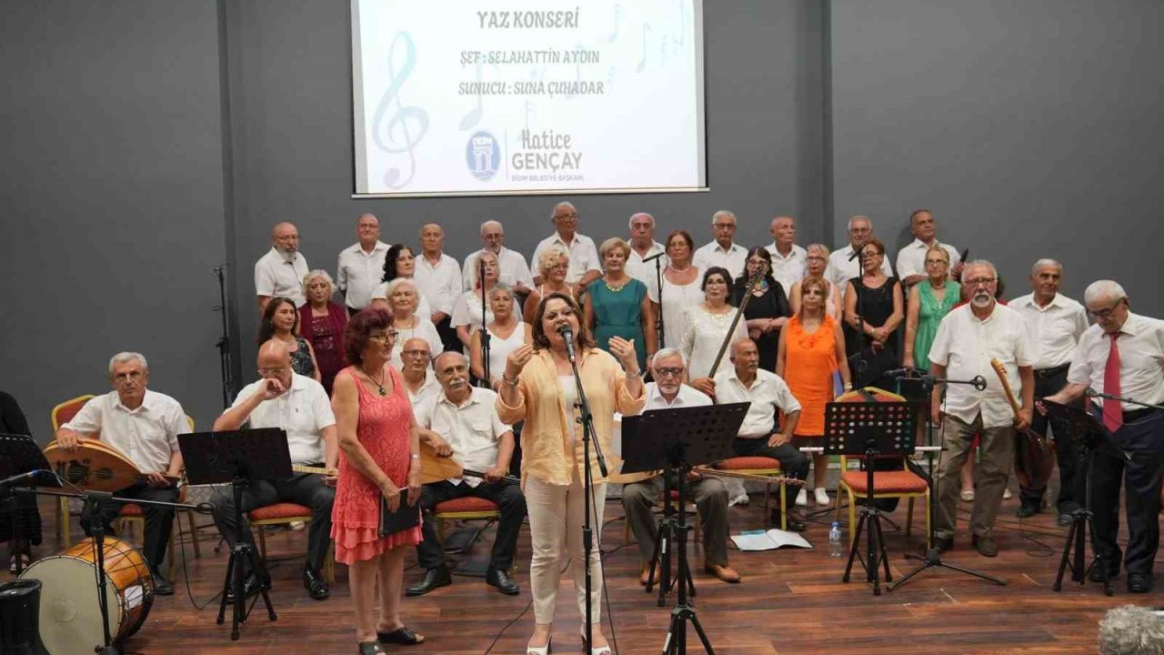 Didim’de yaz akşamları türkülerle şenlendi